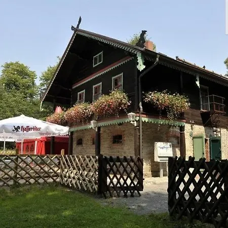 Forsthaus Leiner Berg Vendégház Dessau-Rosslau